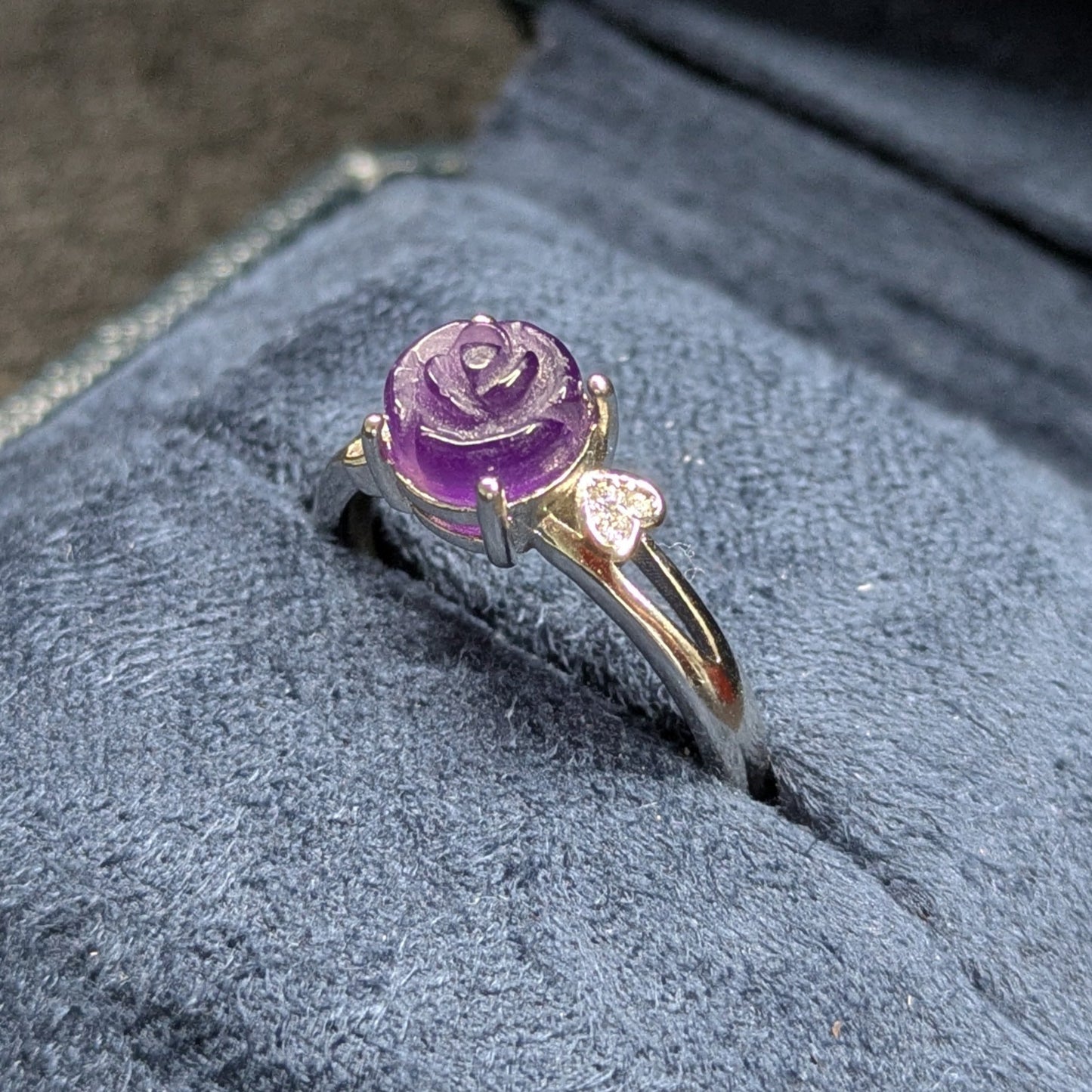 Amethyst Rose Natural Crystal Adjustable Ring (Heart Band)