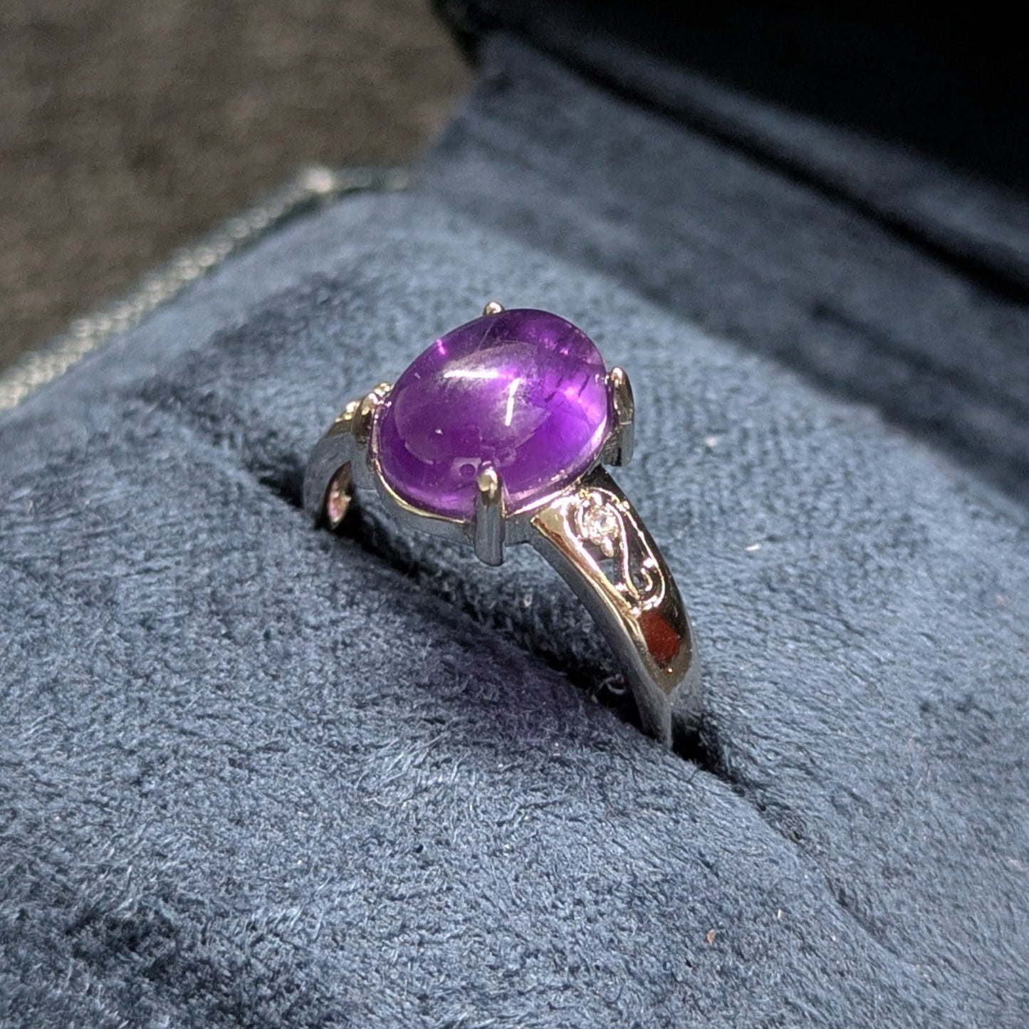Amethyst Natural Crystal Cabochon Adjustable Ring (Swirl Band)