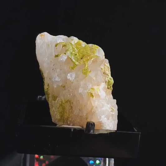 Pyromorphite, Quartz (#65) ~ Phoenixville, PA