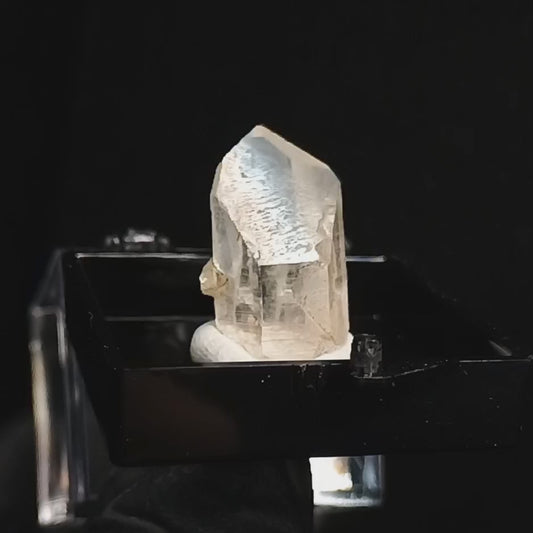 Quartz Crystal (#257) ~ Tresckow, PA